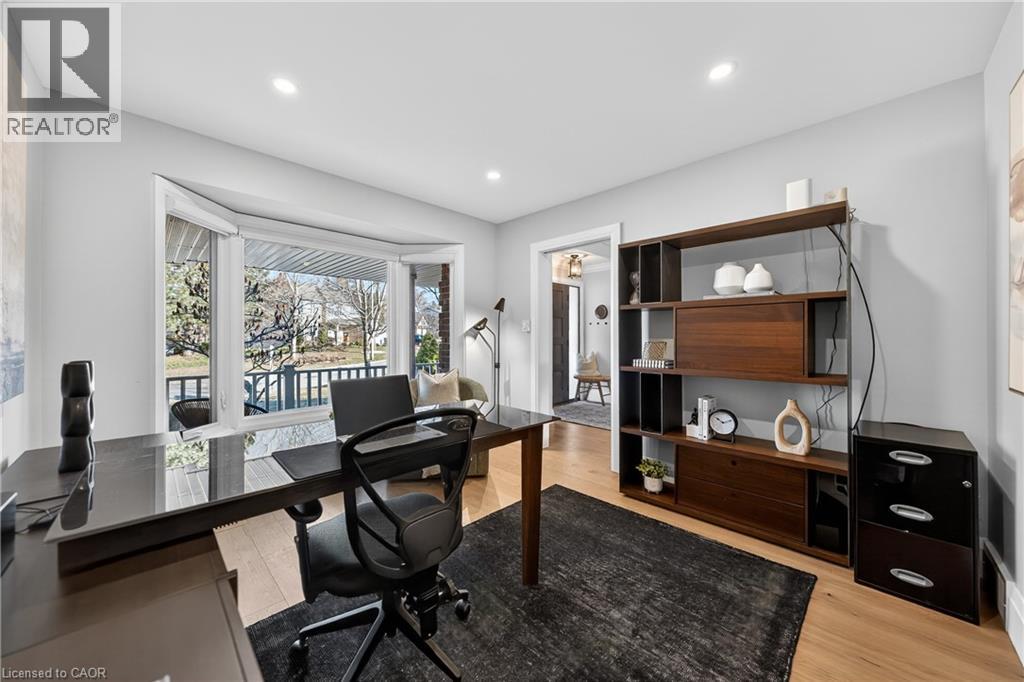 553 Sandbrooke Court, Waterloo, Ontario  N2T 2H4 - Photo 21 - 40815842