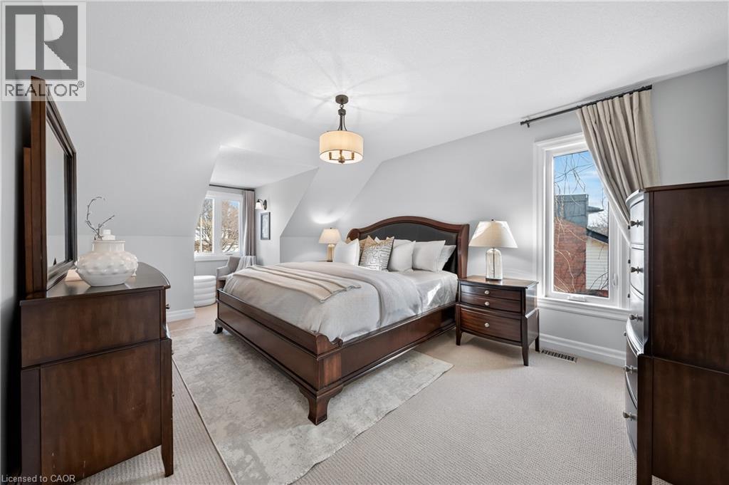 553 Sandbrooke Court, Waterloo, Ontario  N2T 2H4 - Photo 25 - 40815842