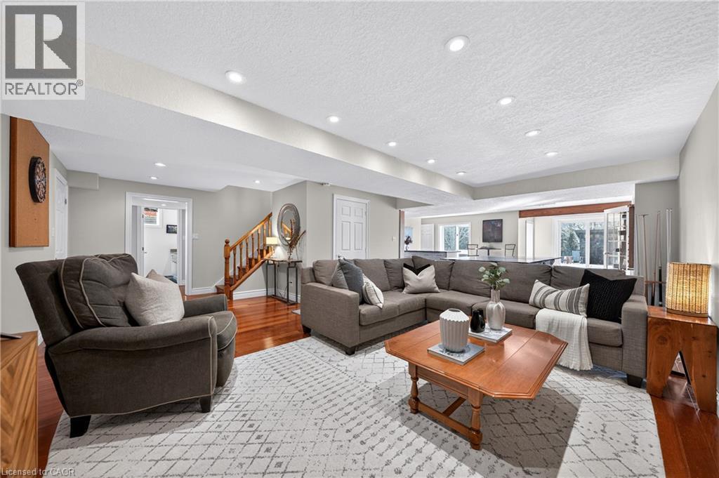 553 Sandbrooke Court, Waterloo, Ontario  N2T 2H4 - Photo 35 - 40815842