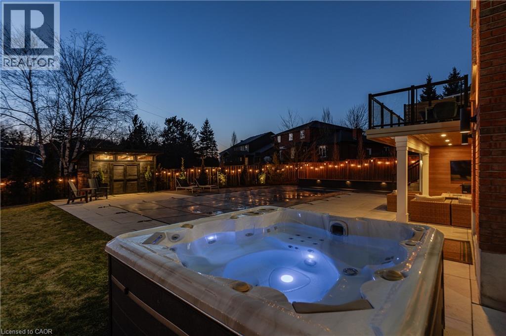 553 Sandbrooke Court, Waterloo, Ontario  N2T 2H4 - Photo 44 - 40815842