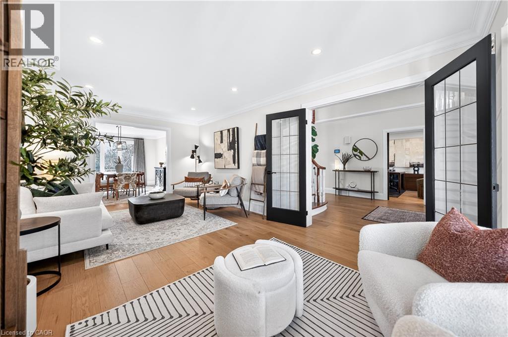 553 Sandbrooke Court, Waterloo, Ontario  N2T 2H4 - Photo 7 - 40815842