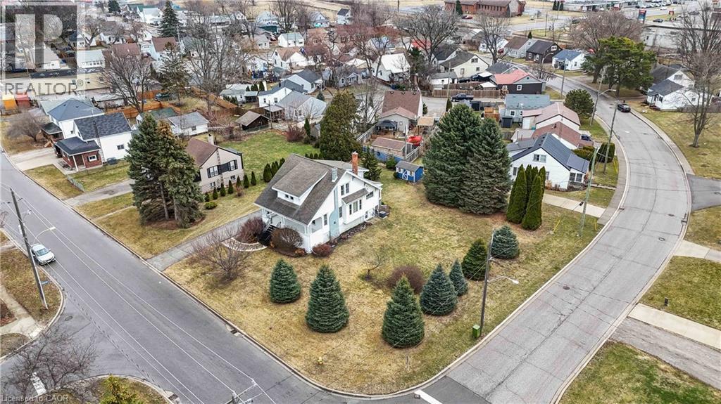 343 Gillard Street, Wallaceburg, Ontario  N8A 1N5 - Photo 39 - 40805656