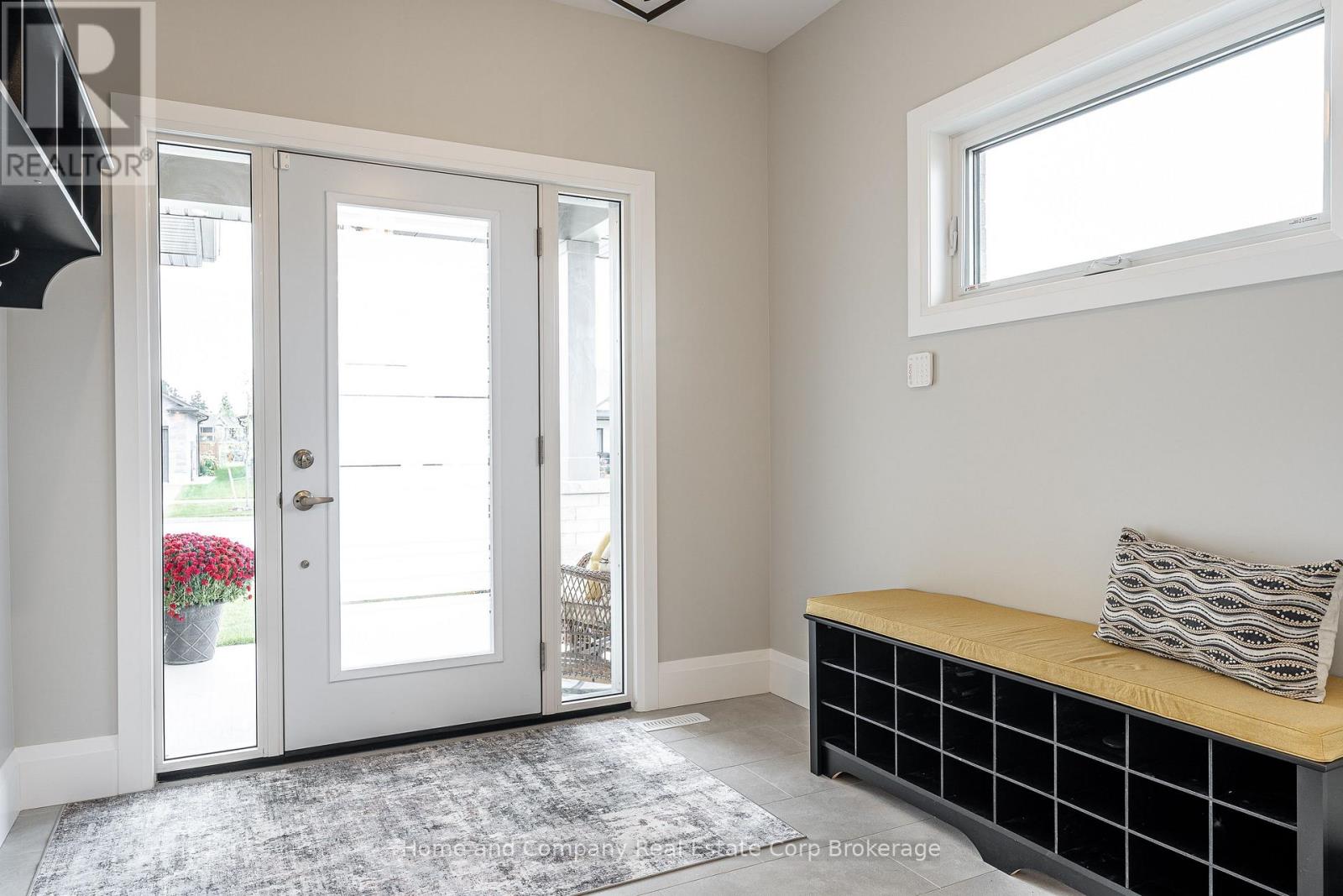 121 Glass Street, St. Marys, Ontario  N4X 0C1 - Photo 4 - X12661970