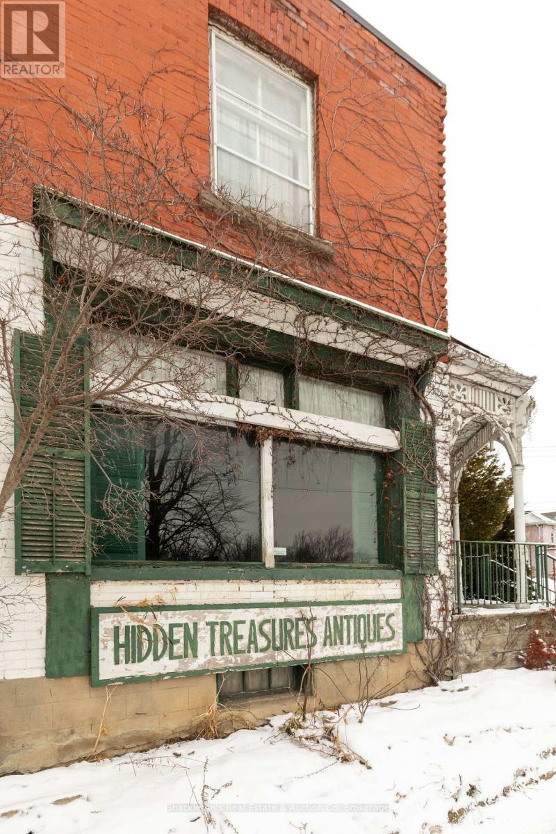 432 Erie Street, Stratford, Ontario  N5A 2N5 - Photo 3 - X12736472