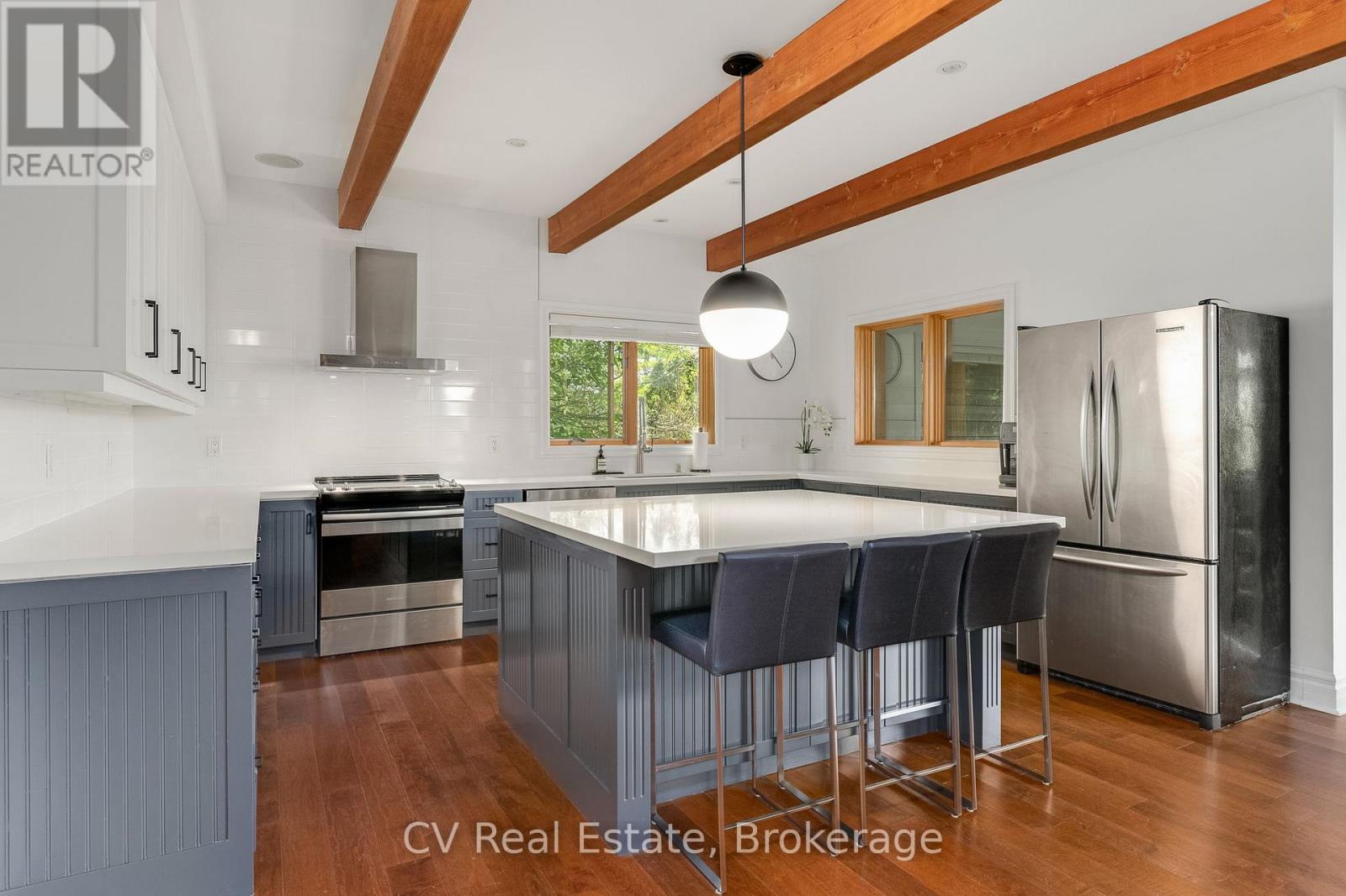 1016 Lawland Heights Road, Gravenhurst, Ontario  P1P 1R2 - Photo 12 - X12742224