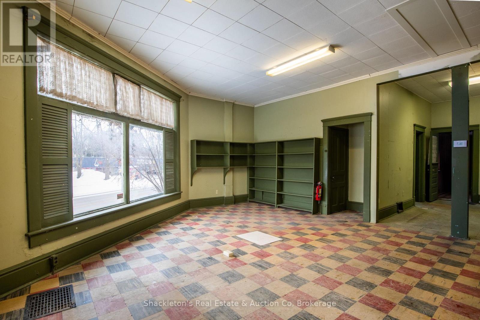 432 Erie Street, Stratford, Ontario  N5A 2N5 - Photo 7 - X12736472