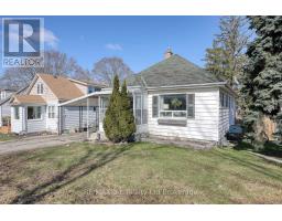 27 FYFE AVENUE, Woodstock, Ontario