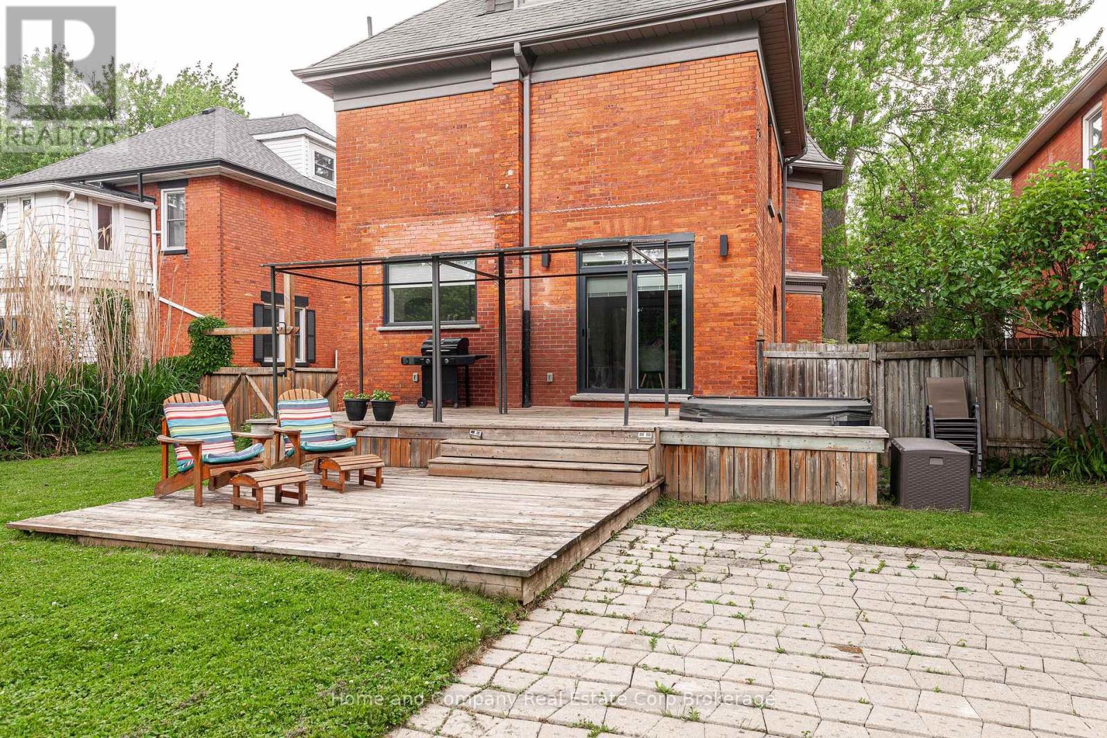 37 West Gore Street, Stratford, Ontario  N5A 1J9 - Photo 40 - X12801136