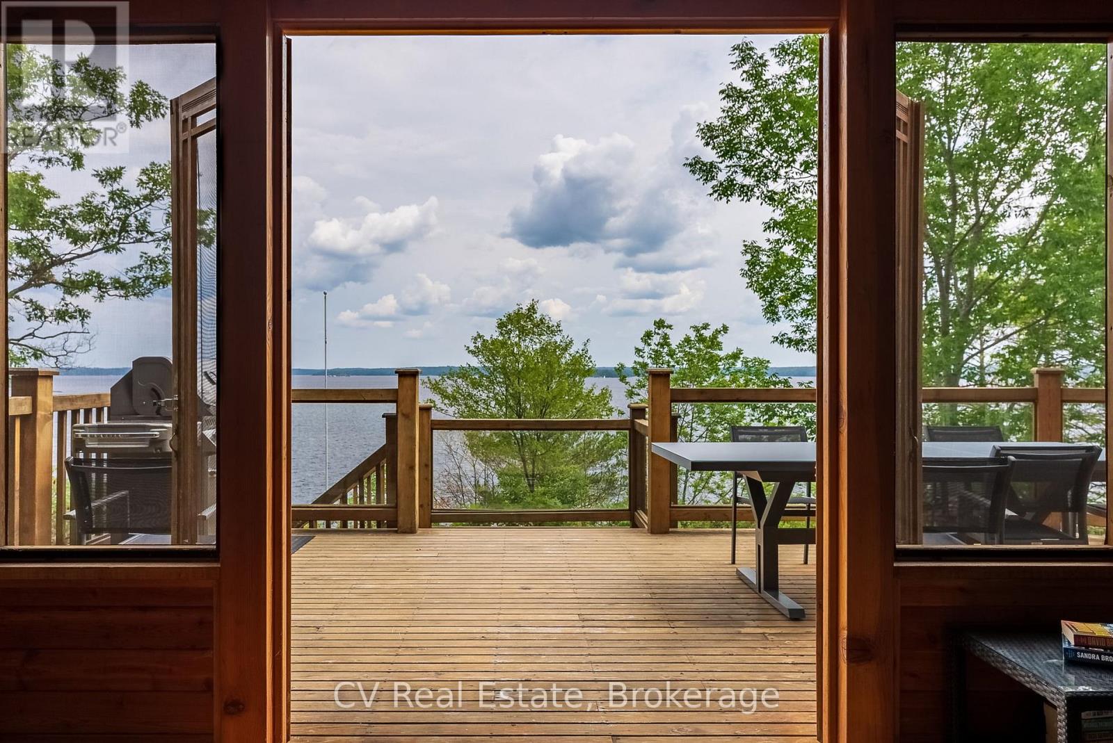 1016 Lawland Heights Road, Gravenhurst, Ontario  P1P 1R2 - Photo 6 - X12742224