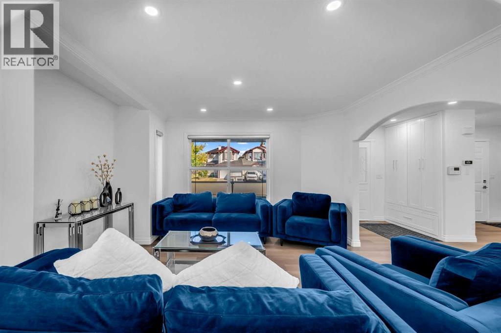 80 Canoe Square SW, Airdrie, Alberta  T4B 2N6 - Photo 19 - A2290062