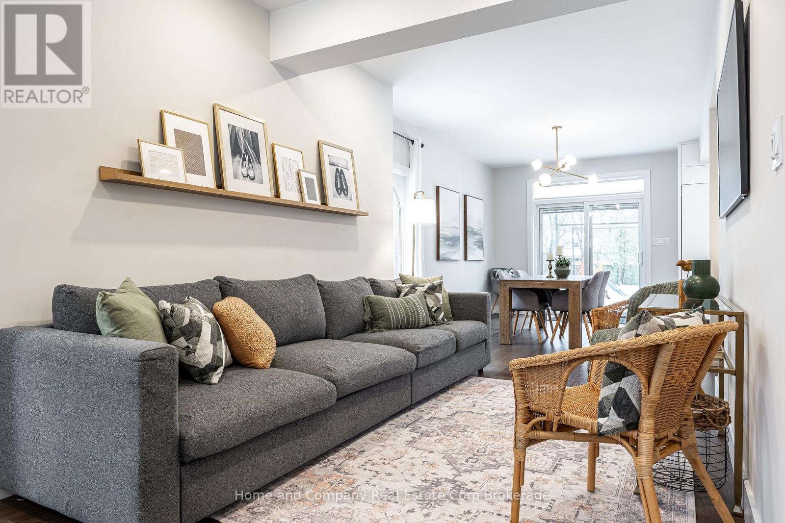 37 West Gore Street, Stratford, Ontario  N5A 1J9 - Photo 8 - X12801136