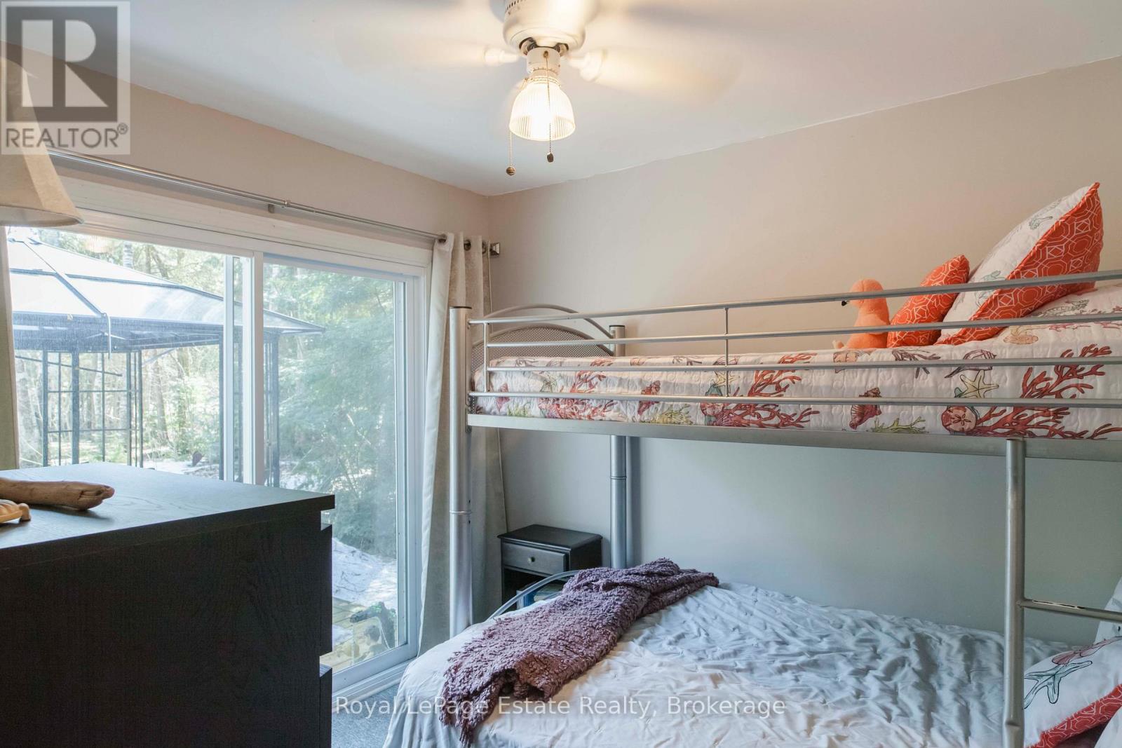 49 Thompson Avenue, Native Leased Lands, Ontario  N0H 2G0 - Photo 13 - X12933980