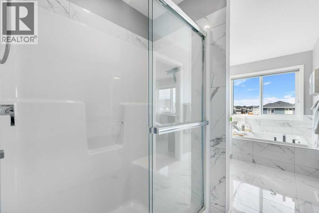 37 Legacy Glen Link Se, Calgary, Alberta  T2X 4T2 - Photo 26 - A2293222