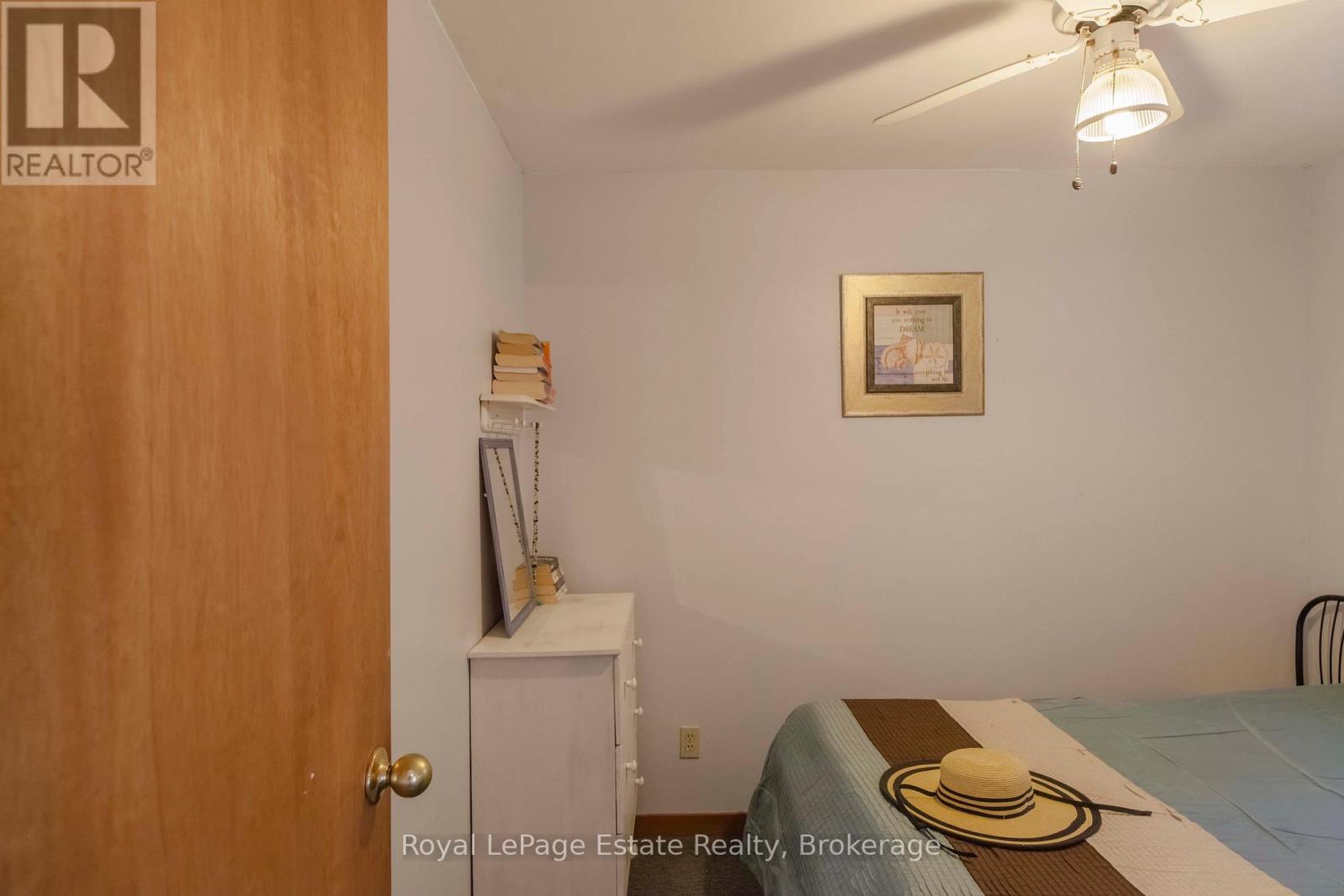 49 Thompson Avenue, Native Leased Lands, Ontario  N0H 2G0 - Photo 16 - X12933980