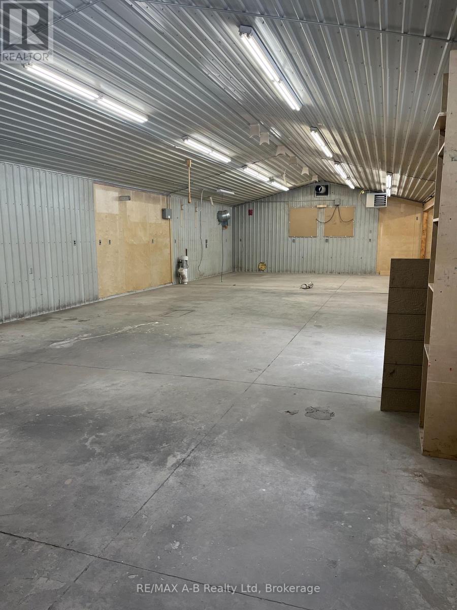 3981 111 Road, Perth East, Ontario  N5A 6S5 - Photo 42 - X12679536