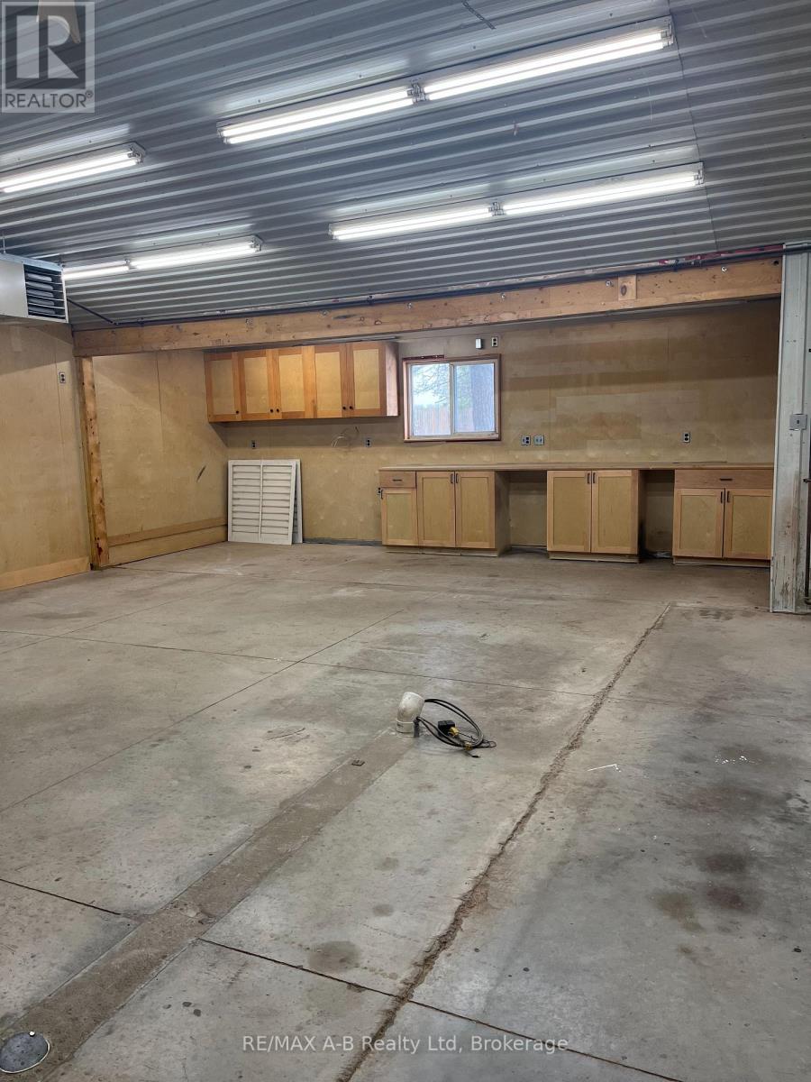 3981 111 Road, Perth East, Ontario  N5A 6S5 - Photo 44 - X12679536