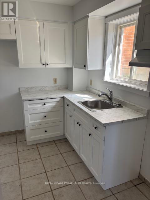 G4 - 810 Kyle Court, Brockville, Ontario  K6V 6H6 - Photo 8 - X12936032