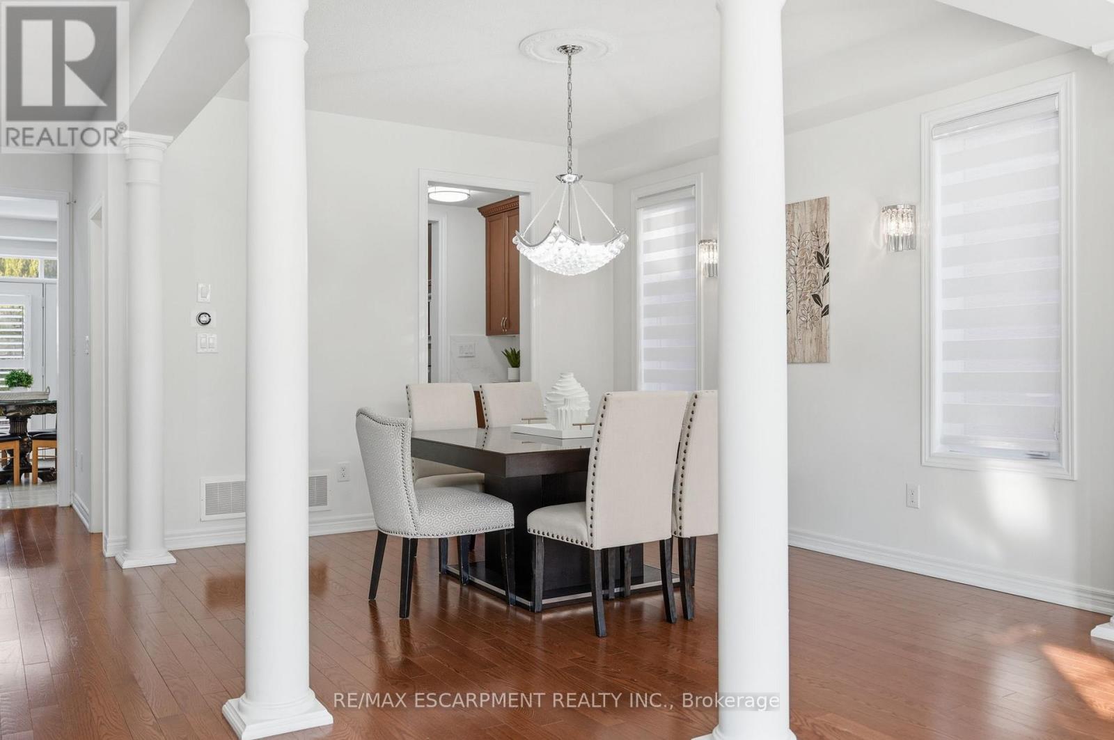 3071 Jenn Avenue, Burlington, Ontario  L7M 0C7 - Photo 8 - W12824676