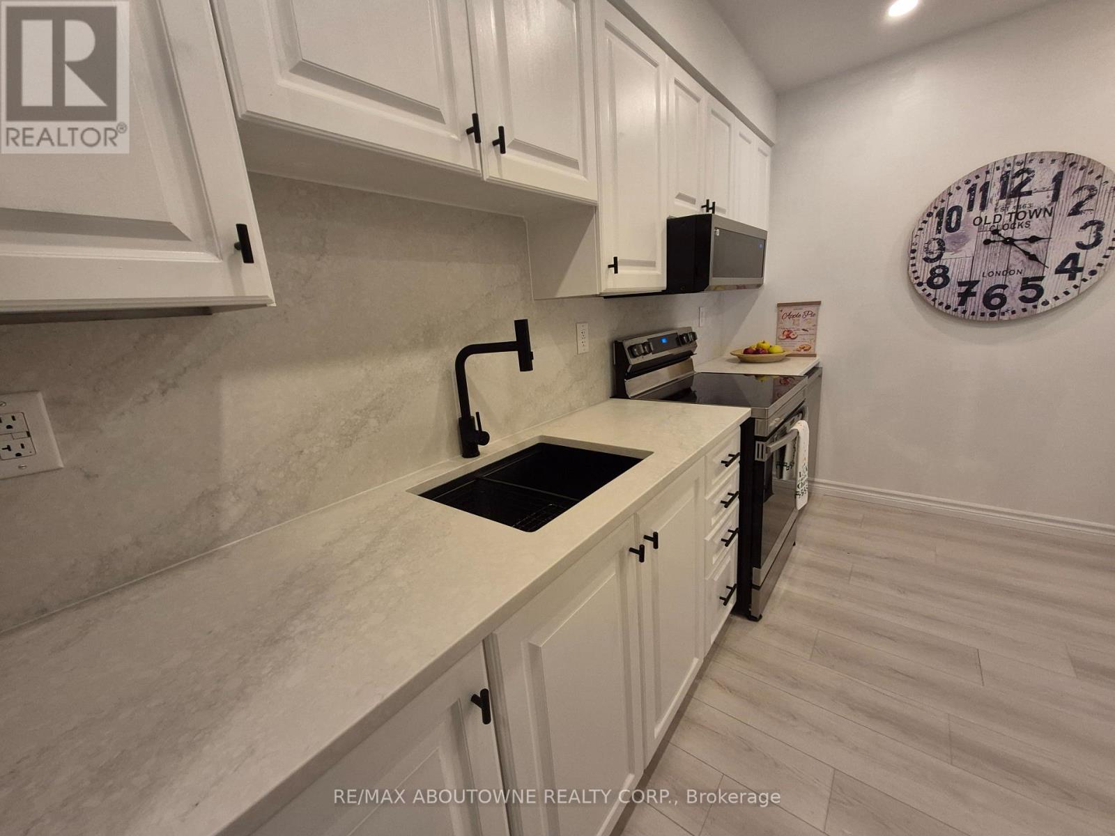 334 - 36 Hayhurst Road, Brantford, Ontario  N3R 6Y9 - Photo 13 - X12856288