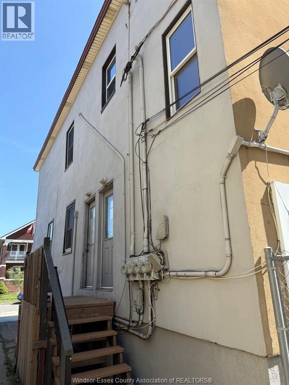 1119 Marion, Windsor, Ontario  N9A 2J3 - Photo 3 - 26006540