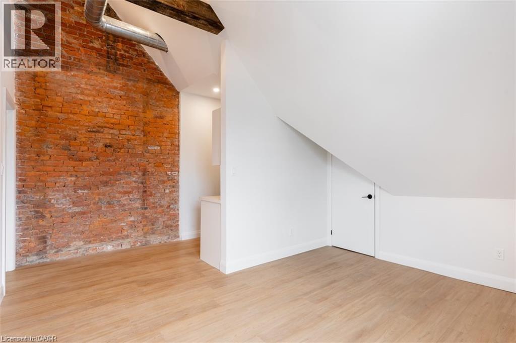 113 Catharine Street N Unit# 3, Hamilton, Ontario  L8R 1J5 - Photo 7 - 40816192