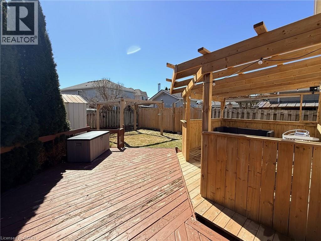 267 Grey Fox Drive, Kitchener, Ontario  N2E 3N8 - Photo 4 - 40816181