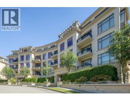 300 568 WATERS EDGE CRESCENT, West Vancouver, British Columbia