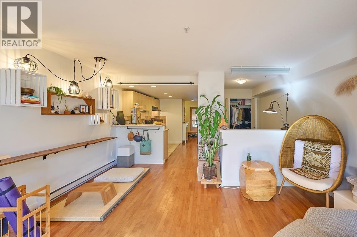 105 2226 W 12th Avenue, Vancouver, British Columbia  V6K 2N5 - Photo 9 - R3104656