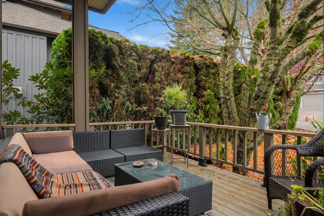 2966 147a Street, Surrey, British Columbia V4P 3E6 - Photo 2 - R3104524