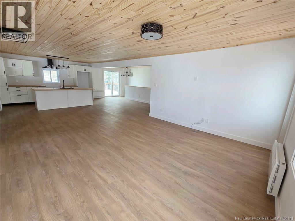 195 Principale Street, Sainte-Anne-De-Madawaska, New Brunswick  E7E 1B8 - Photo 7 - NB136046