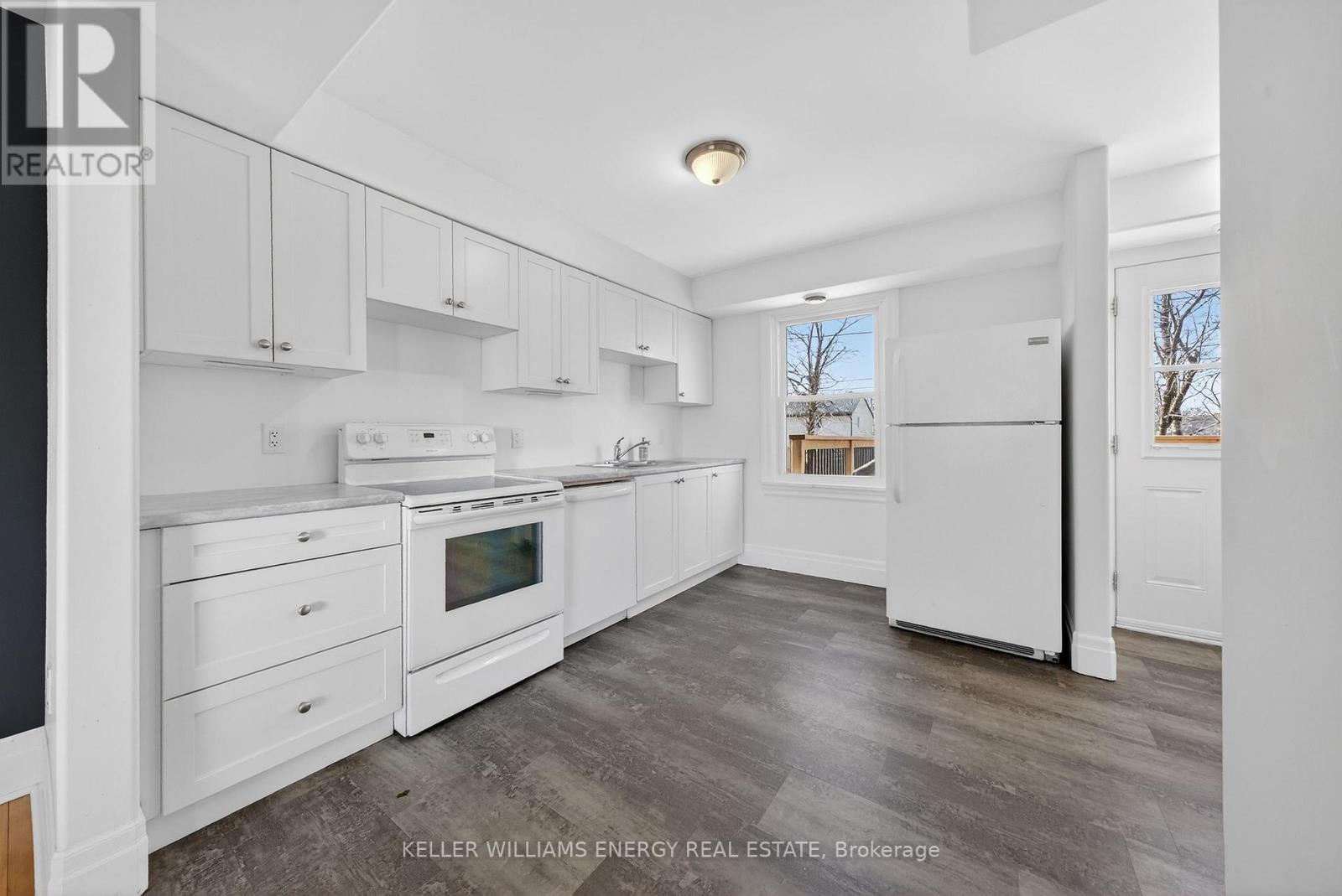 1 Diver Belt Drive, Prince Edward County, Ontario  K0K 2T0 - Photo 10 - X12935964