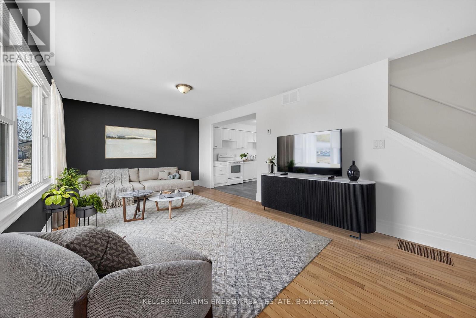 1 Diver Belt Drive, Prince Edward County, Ontario  K0K 2T0 - Photo 7 - X12935964