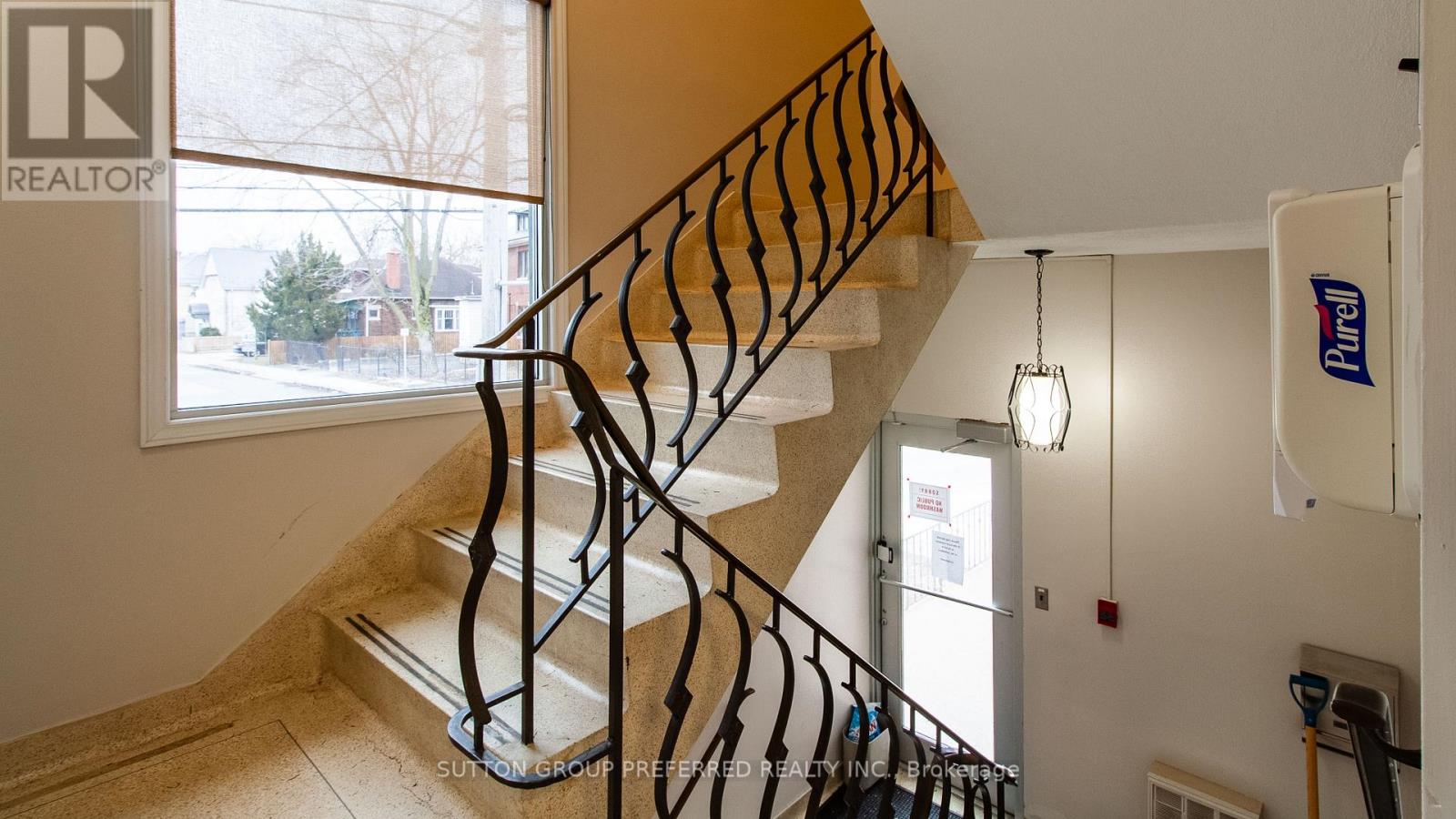 520 Hamilton Road, London East, Ontario  N5Z 1S4 - Photo 29 - X12935990