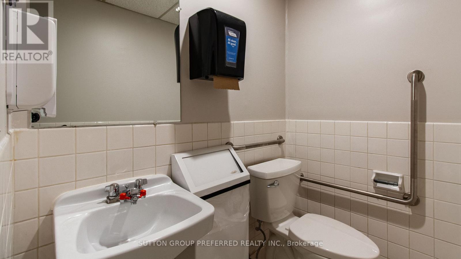 520 Hamilton Road, London East, Ontario  N5Z 1S4 - Photo 31 - X12935990