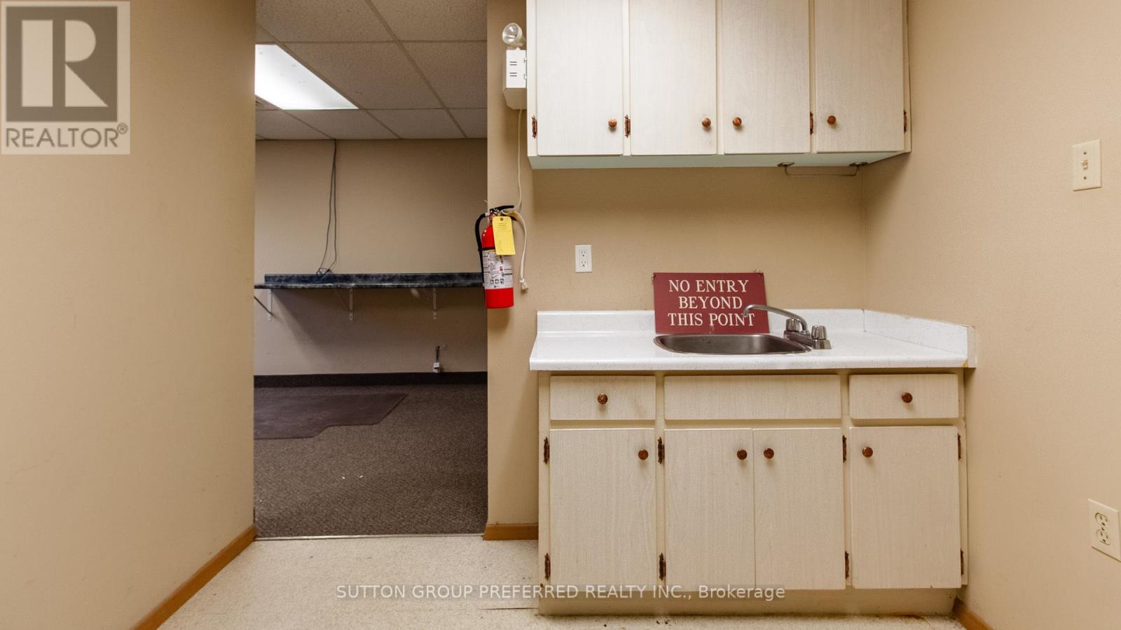 520 Hamilton Road, London East, Ontario  N5Z 1S4 - Photo 43 - X12935990