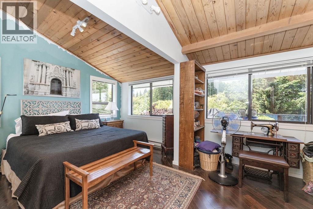 1419 Chaster Road, Gibsons, British Columbia  V0N 1V5 - Photo 16 - R3104650