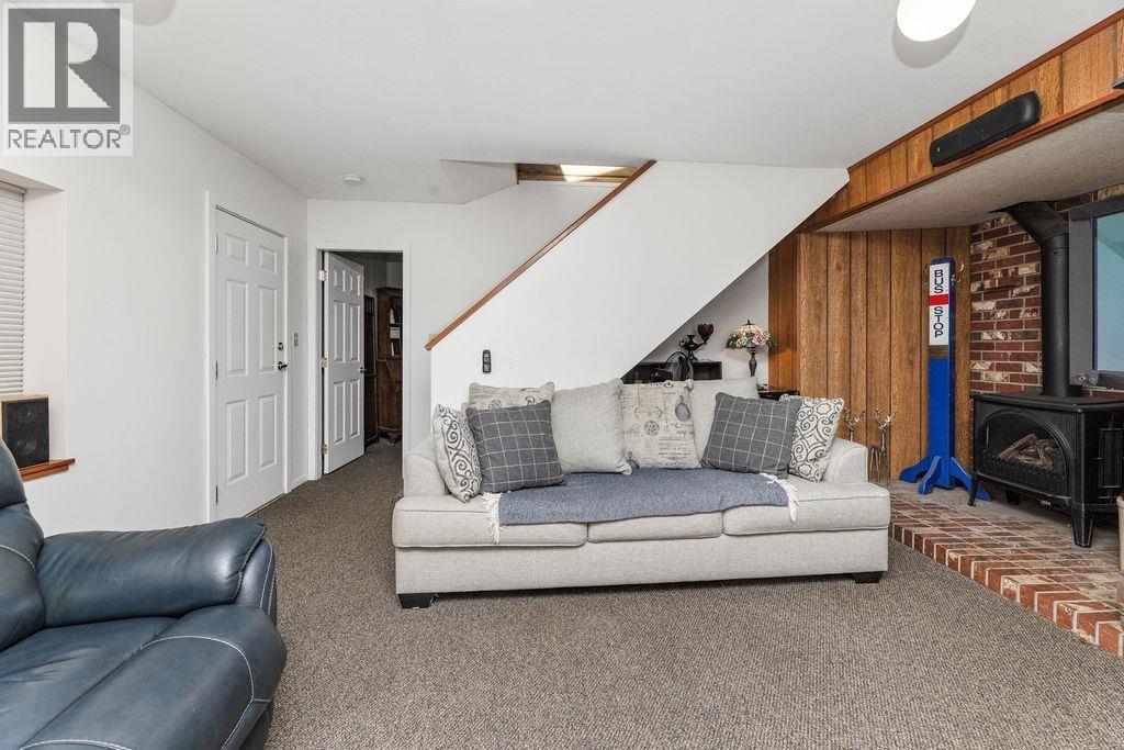 1419 Chaster Road, Gibsons, British Columbia  V0N 1V5 - Photo 23 - R3104650