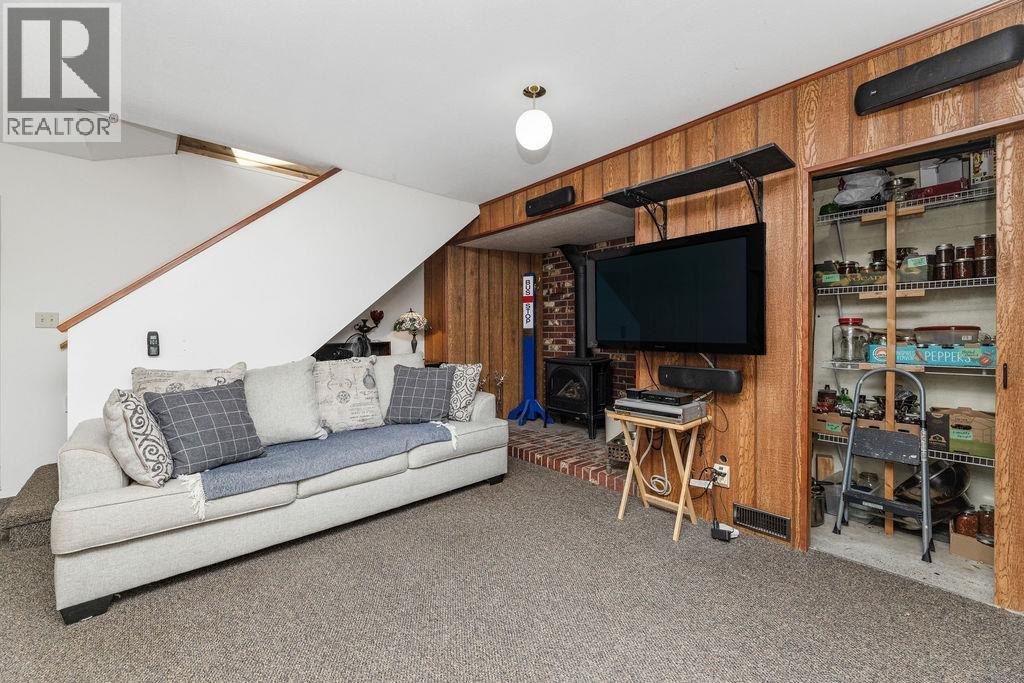 1419 Chaster Road, Gibsons, British Columbia  V0N 1V5 - Photo 24 - R3104650