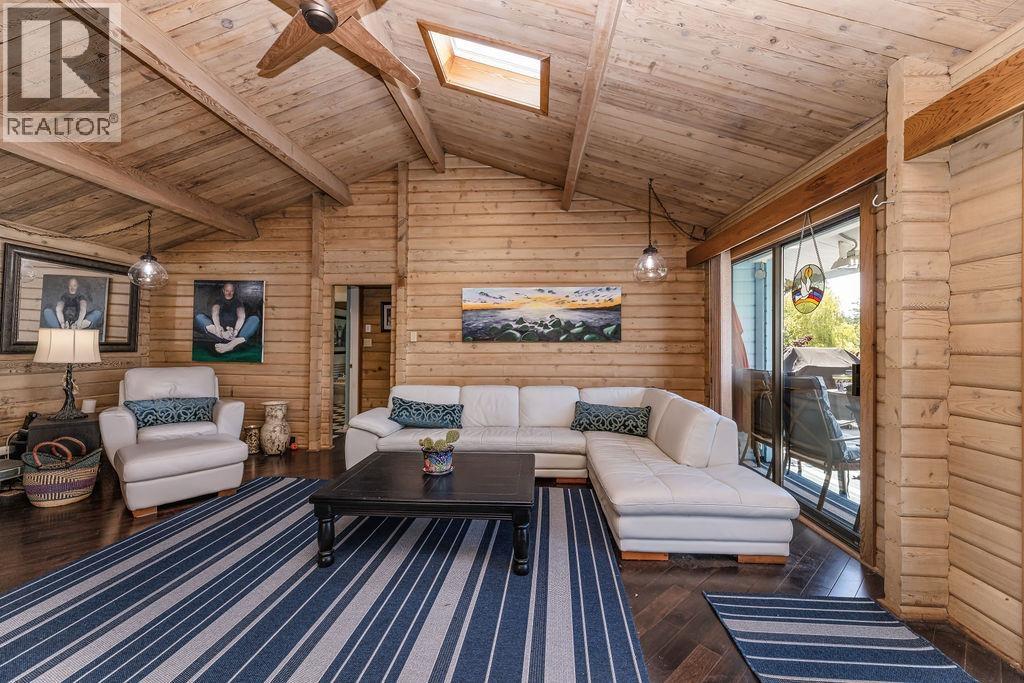 1419 Chaster Road, Gibsons, British Columbia  V0N 1V5 - Photo 6 - R3104650