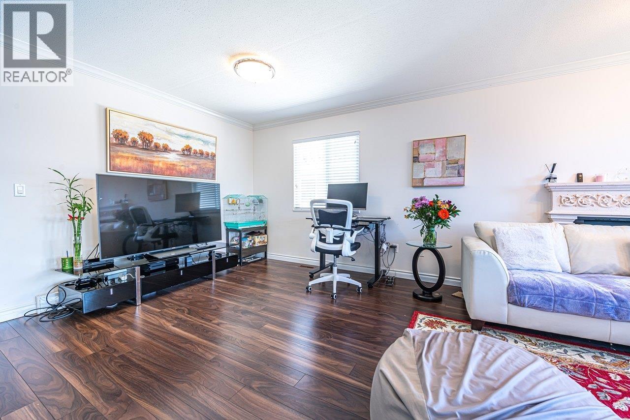 5433 Elsom Avenue, Burnaby, British Columbia  V5H 2Z7 - Photo 13 - R3104651