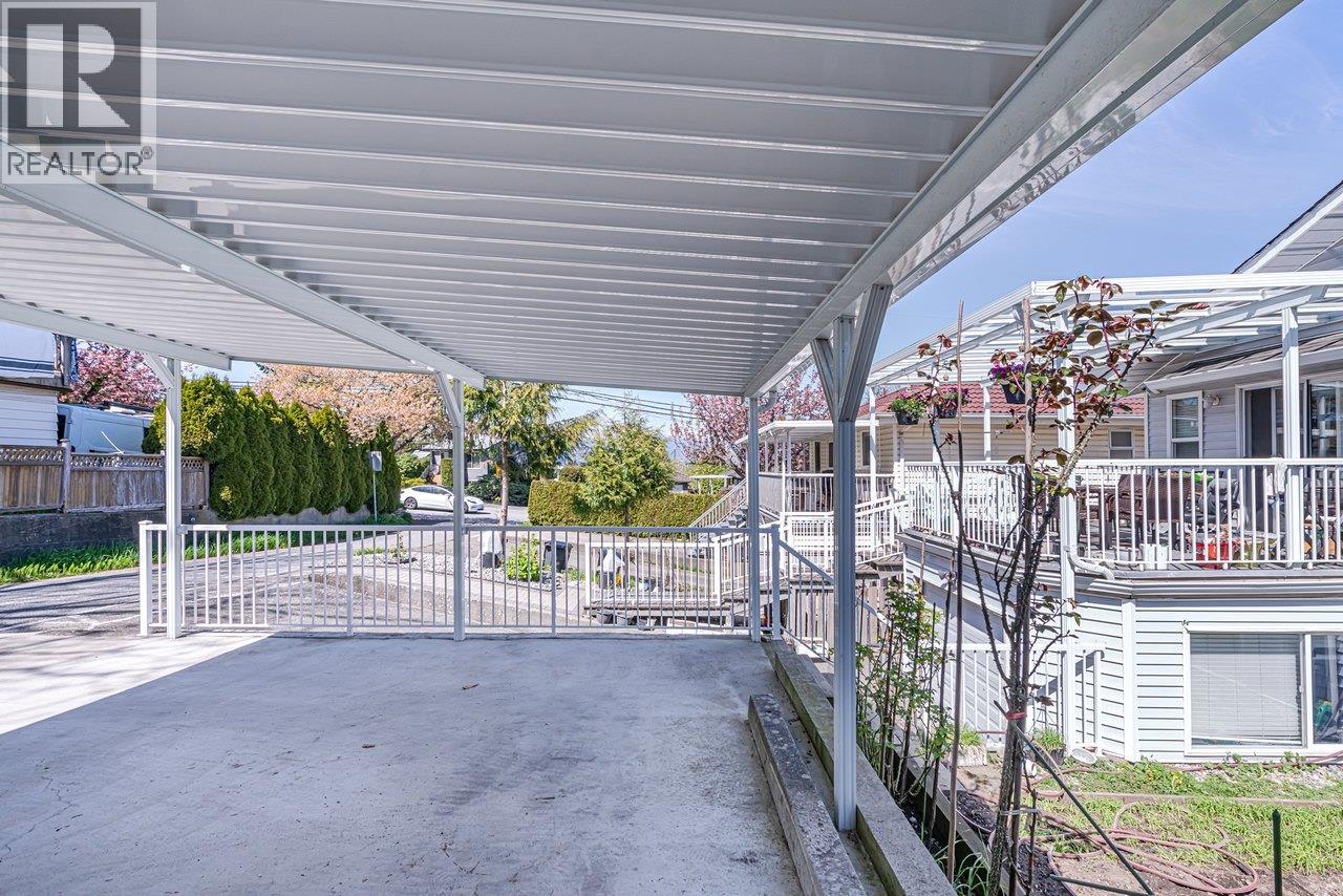 5433 Elsom Avenue, Burnaby, British Columbia  V5H 2Z7 - Photo 7 - R3104651