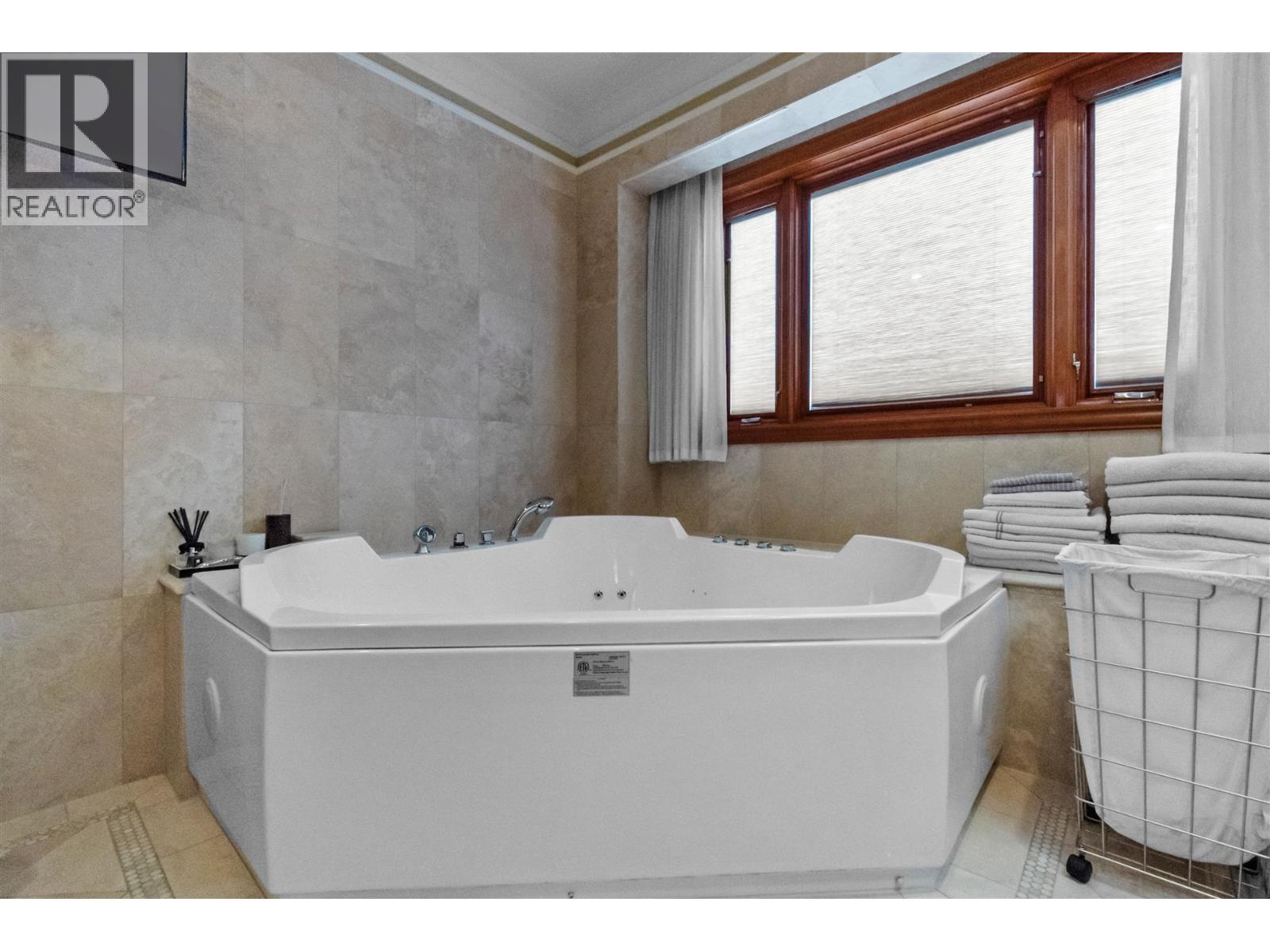 1155 W 54th Avenue, Vancouver, British Columbia  V6P 1N4 - Photo 14 - R3104667