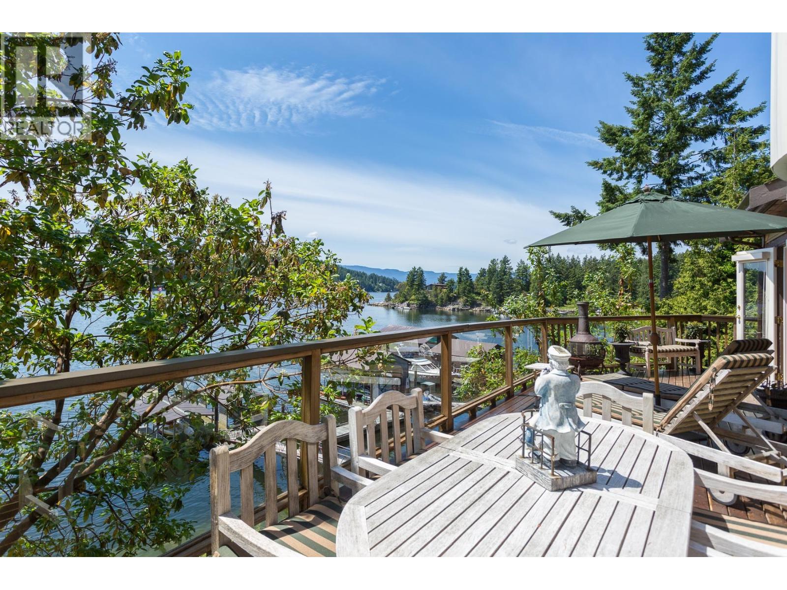 4836 Sinclair Bay Road, Pender Harbour, British Columbia  V0N 1S1 - Photo 10 - R3104679