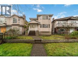<div class="price">$1,899,900</div> 2667 E 47th Avenue, Vancouver<br><div style="margin-bottom:8px;"><small>Team 3000 Realty Ltd.</small></div><div class='bed_bath'>5 Bed | 4 Bath</div>