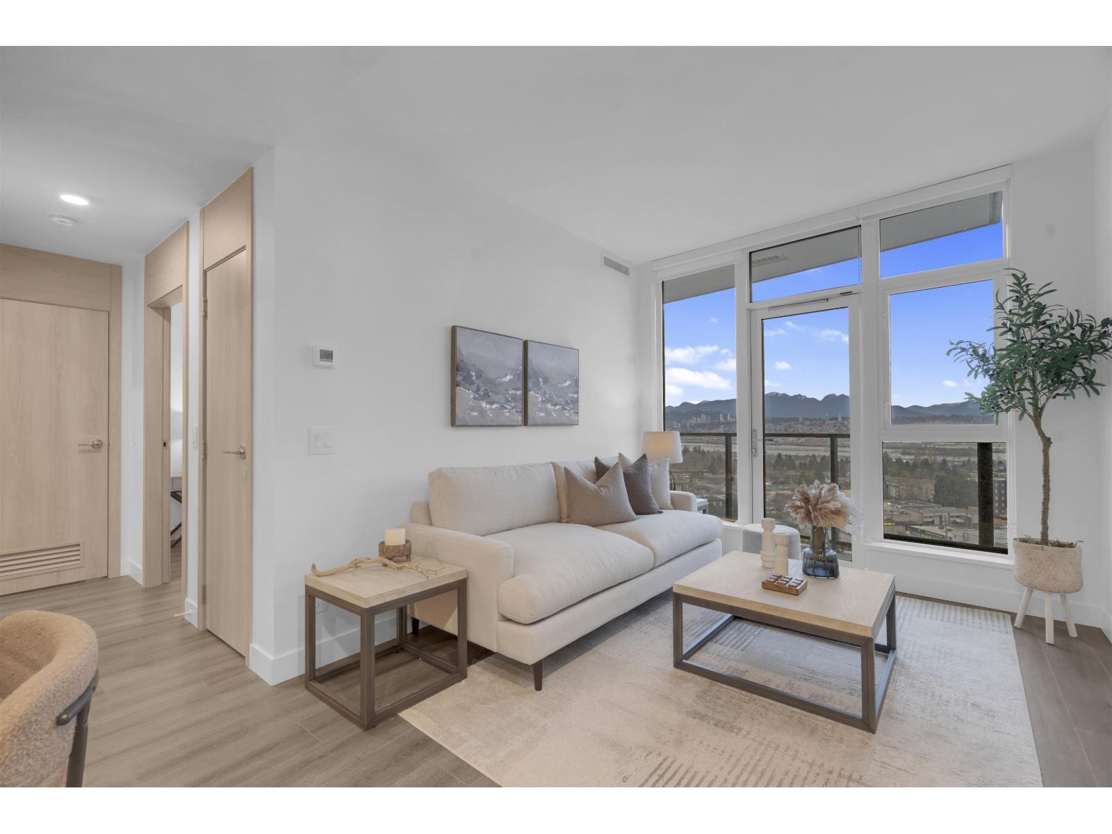 1501 10750 135a Street, Surrey, British Columbia  V3T 0V4 - Photo 5 - R3103787