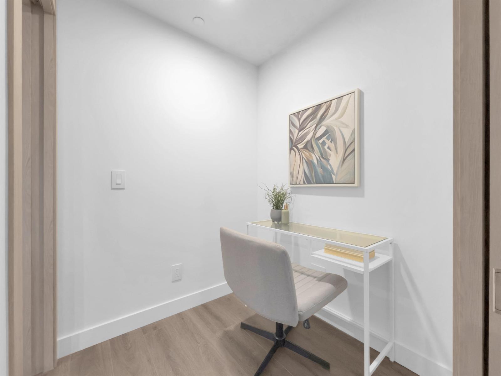 1501 10750 135a Street, Surrey, British Columbia  V3T 0V4 - Photo 11 - R3103787