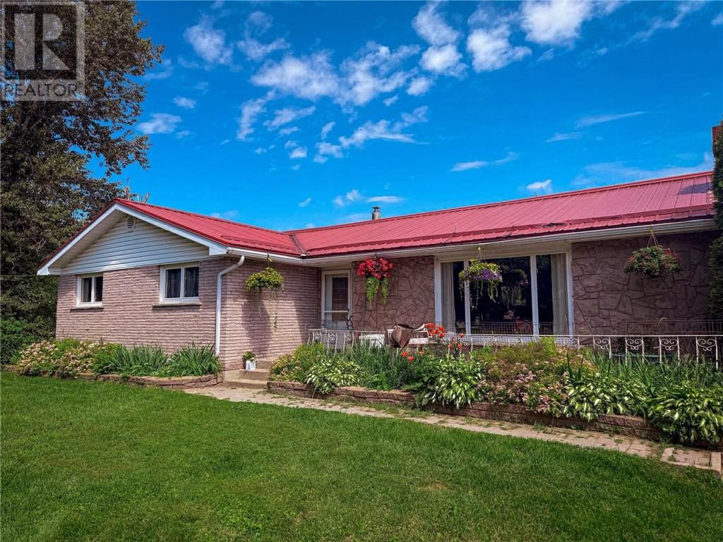 146 Gordon Lake Road, Chelmsford, Ontario  P0M 1L0 - Photo 5 - 2126963