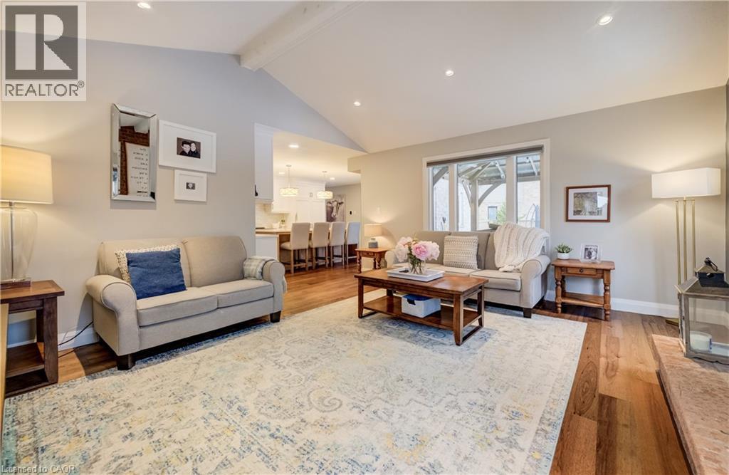 15 Mcleod Court, Kitchener, Ontario  N2R 1A9 - Photo 14 - 40808685