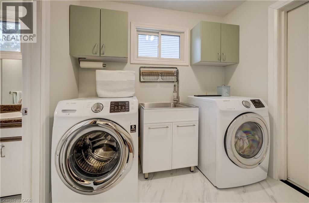 15 Mcleod Court, Kitchener, Ontario  N2R 1A9 - Photo 21 - 40808685