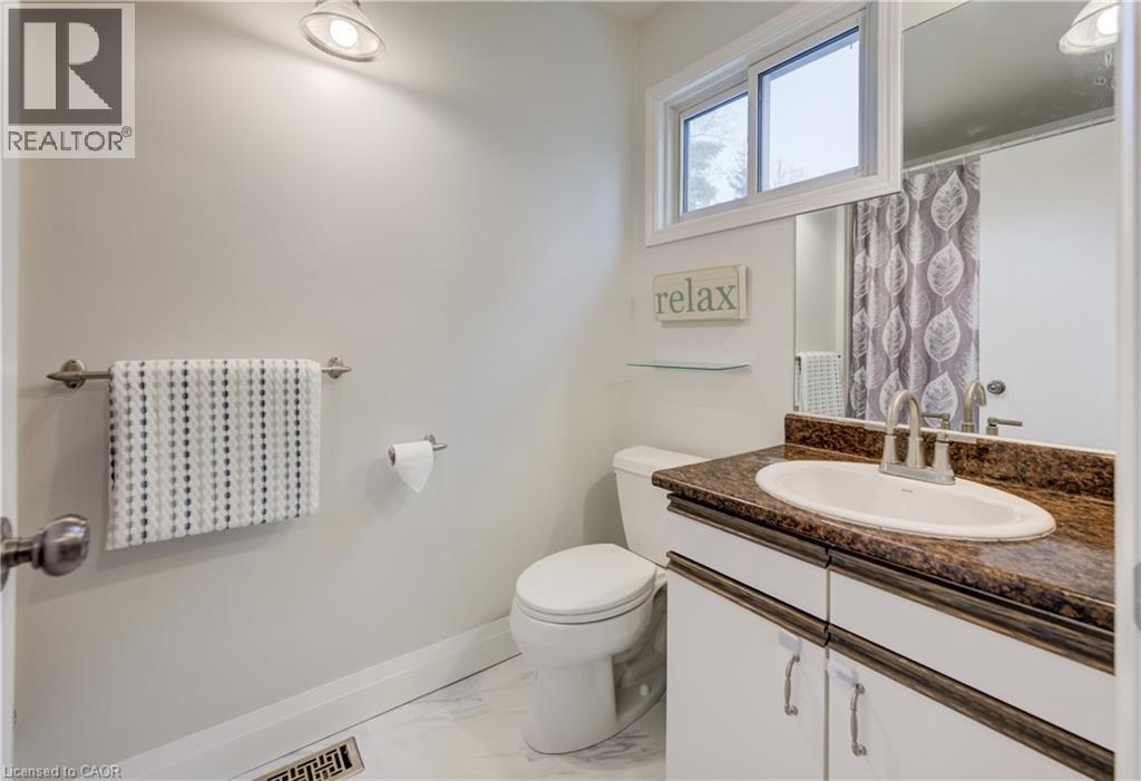 15 Mcleod Court, Kitchener, Ontario  N2R 1A9 - Photo 22 - 40808685